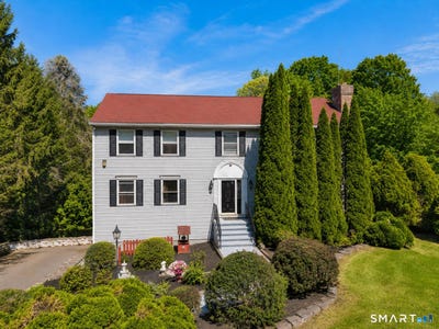 /international/us/541-middlebury-road-watertown-ct-110108260223/