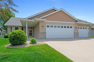 /international/us/1223-cypress-drive-w-annandale-mn-110100024229/