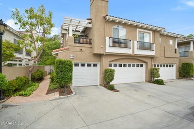 /international/us/11688-quailcreek-court-moorpark-ca-110099964899/