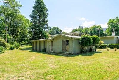 /international/us/42789-mckenzie-hwy-leaburg-or-110100673865/