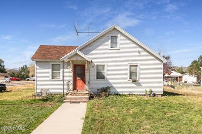 /international/us/96-s-main-street-kamas-ut-110120016257/