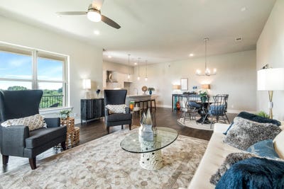 /international/us/770-n-plano-road-richardson-tx-110107800353/