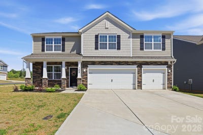 /international/us/103-edgehill-court-troutman-nc-110108393555/