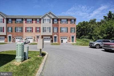 /international/us/433-w-baltimore-street-greencastle-pa-110108666440/