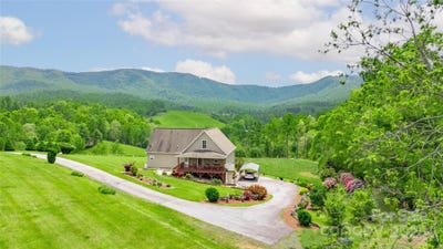 /international/us/3690-penland-road-spruce-pine-nc-110099776255/