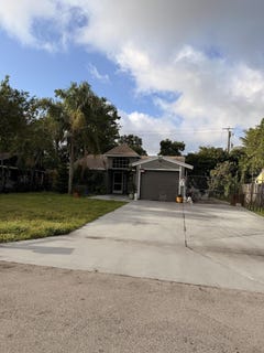 /international/us/4716-appaloosa-street-west-palm-beach-fl-110108095497/
