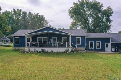 /international/us/11141-farrand-road-montrose-mi-110102446759/