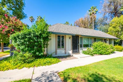 /international/us/2278-moss-court-thousand-oaks-ca-110109995497/