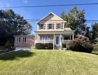 /international/us/25-43rd-street-carbondale-pa-110110373668/