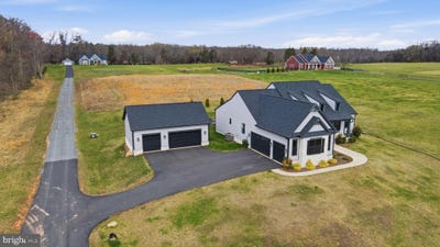 /international/us/10580-manley-road-nokesville-va-110105418185/