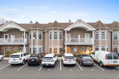 /international/us/5-jacqueline-way-north-babylon-ny-110107007599/