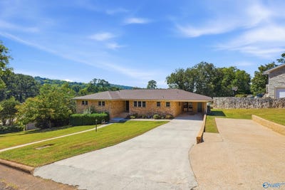 /international/us/1400-darnell-street-se-huntsville-al-110120109657/