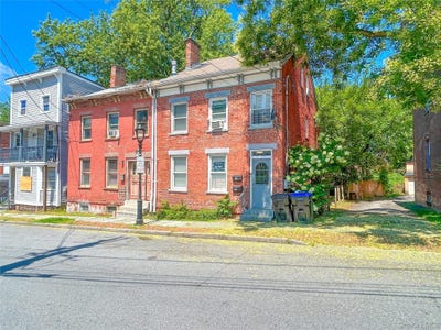 /international/us/161-union-street-poughkeepsie-ny-110108304697/