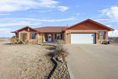 /international/us/1-blackberry-lane-los-lunas-nm-110096998774/