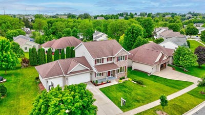 /international/us/1505-green-valley-road-mount-horeb-wi-110099976241/