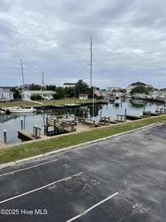 /international/us/127-old-causeway-road-atlantic-beach-nc-110099326461/