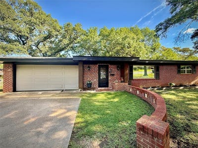 /international/us/1415-scenic-drive-graham-tx-110100098424/?lang=en