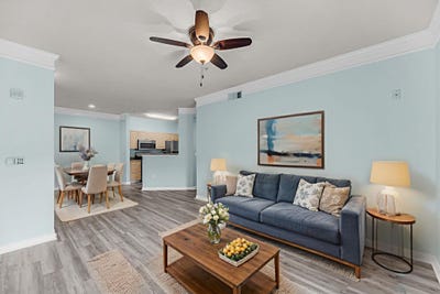 /international/us/1300-park-west-boulevard-mount-pleasant-sc-110101338657/