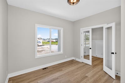 /international/us/17550-brookview-drive-urbandale-ia-110107926560/