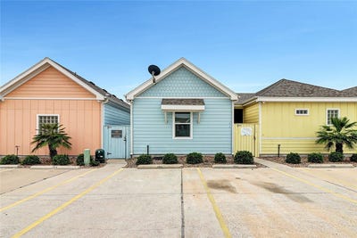 /international/us/2212-state-highway-361-port-aransas-tx-110105525630/