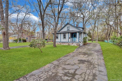 /international/us/25-n-washington-avenue-centereach-ny-110107503830/