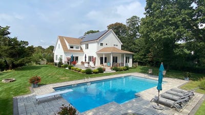 /international/us/17-willowood-court-westhampton-ny-110107585374/