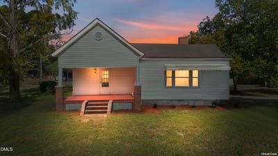 /international/us/4516-s-us-hwy-301-four-oaks-nc-110120127714/