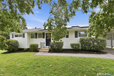 /international/us/81-elm-street-simsbury-ct-110119967945/