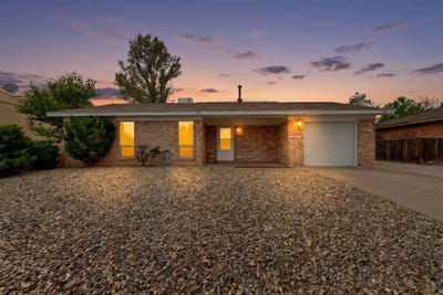 /international/us/9933-clearwater-street-nw-albuquerque-nm-110120158107/