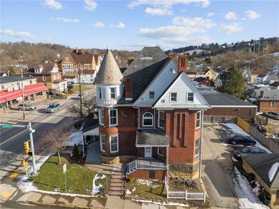 /international/us/306-e-maiden-st-city-of-washington-pa-110097324939/
