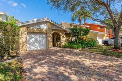 /international/us/6090-aloma-lane-boca-raton-fl-110097353873/