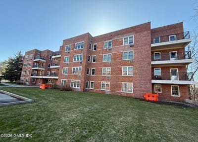 /international/us/50-lafayette-place-greenwich-ct-110106947600/