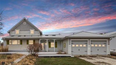 /international/us/15151-304th-street-spring-valley-mn-110105868747/
