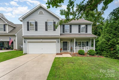 /international/us/7218-cascading-pines-drive-fort-mill-sc-110100427290/