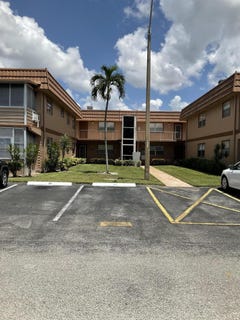 /international/us/300-brittany-g-delray-beach-fl-110120002985/