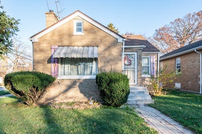 /international/us/903-s-mcalister-avenue-waukegan-il-110108385462/