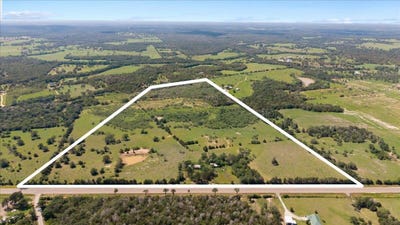 /international/us/3628-s-highway-304-rosanky-tx-110105309111/