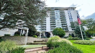 /international/us/1-claridge-dr-apt-1000-verona-twp-nj-110108438578/
