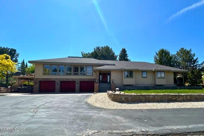/international/us/13470-fieldcreek-lane-reno-nv-110107725673/