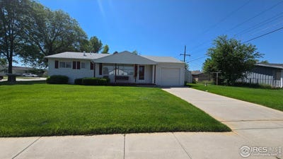 /international/us/409-logan-st-sterling-co-110101545470/