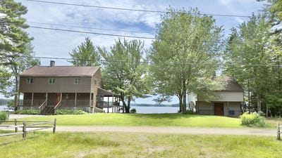 /international/us/270-grant-road-sullivan-me-110100901812/