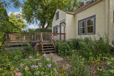 /international/us/2720-mcnair-drive-n-robbinsdale-mn-110119556712/