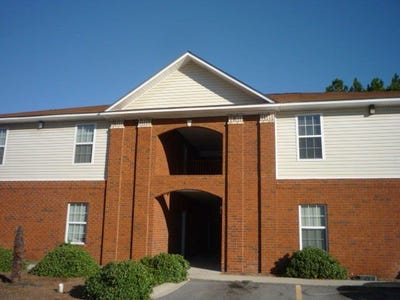 /international/us/134-14-roland-street-hinesville-ga-110100398861/