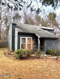 /international/us/68-thimbleberry-road-ballston-spa-ny-110106772470/