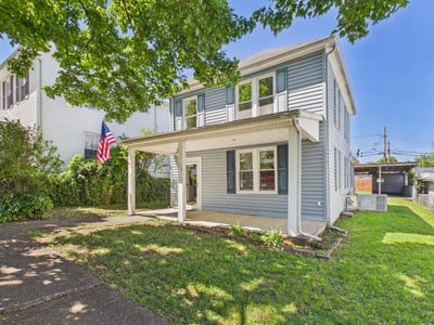 /international/us/133-w-1st-street-ceredo-wv-110107545622/