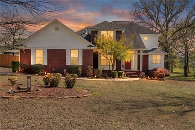 /international/us/2801-westlake-drive-lavaca-ar-110106926432/