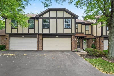/international/us/360-golfview-court-bloomingdale-il-110109159953/