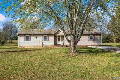 /international/us/21641-daveen-drive-elkmont-al-110095678765/