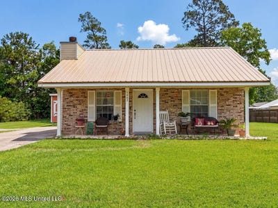 /international/us/1002-washington-street-waveland-ms-110108930937/