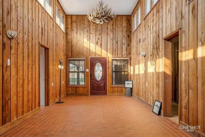 /international/us/252-county-road-235-sweetwater-tx-110096519152/